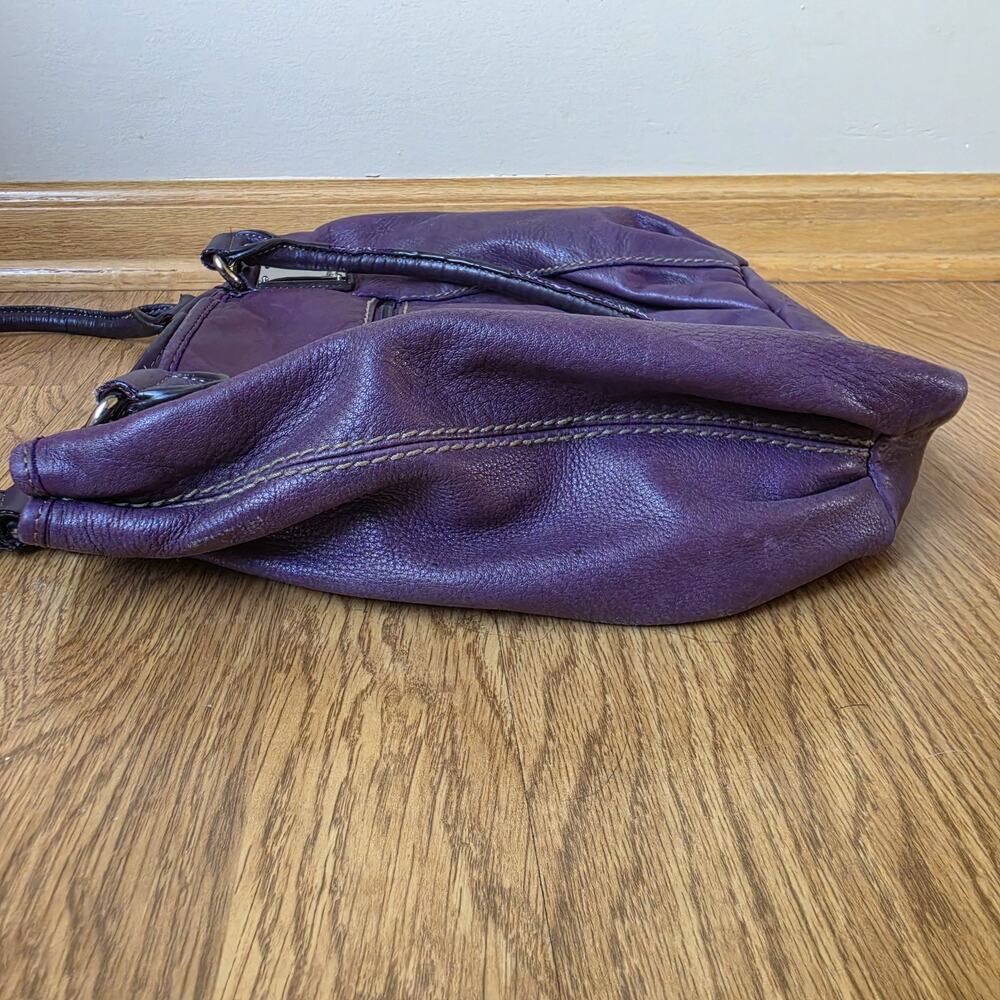 Tignanello Purse Soft Leather Hobo Shoulder Handbag Purple READ - Picture 6 of 14